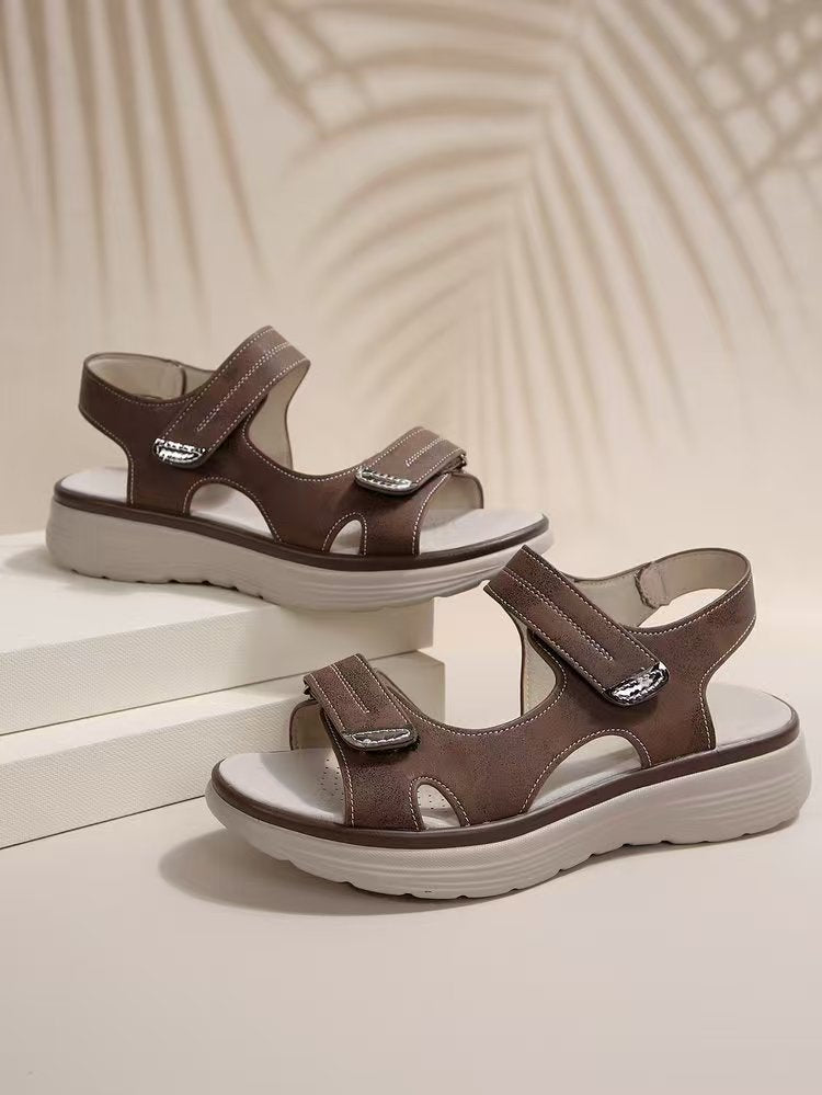 Damen Bequeme Riemchen-Sandalen mit ergonomischem Fußbett und verstellbaren Klettverschlüssen R&B