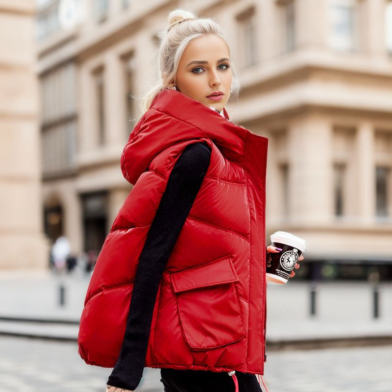 Damen gesteppte Winterweste mit verstellbarer Kapuze und praktischen Taschen R&B