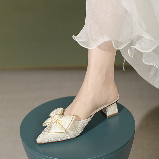 Damen elegante Mules mit besonderem Schmuckdetail R&B