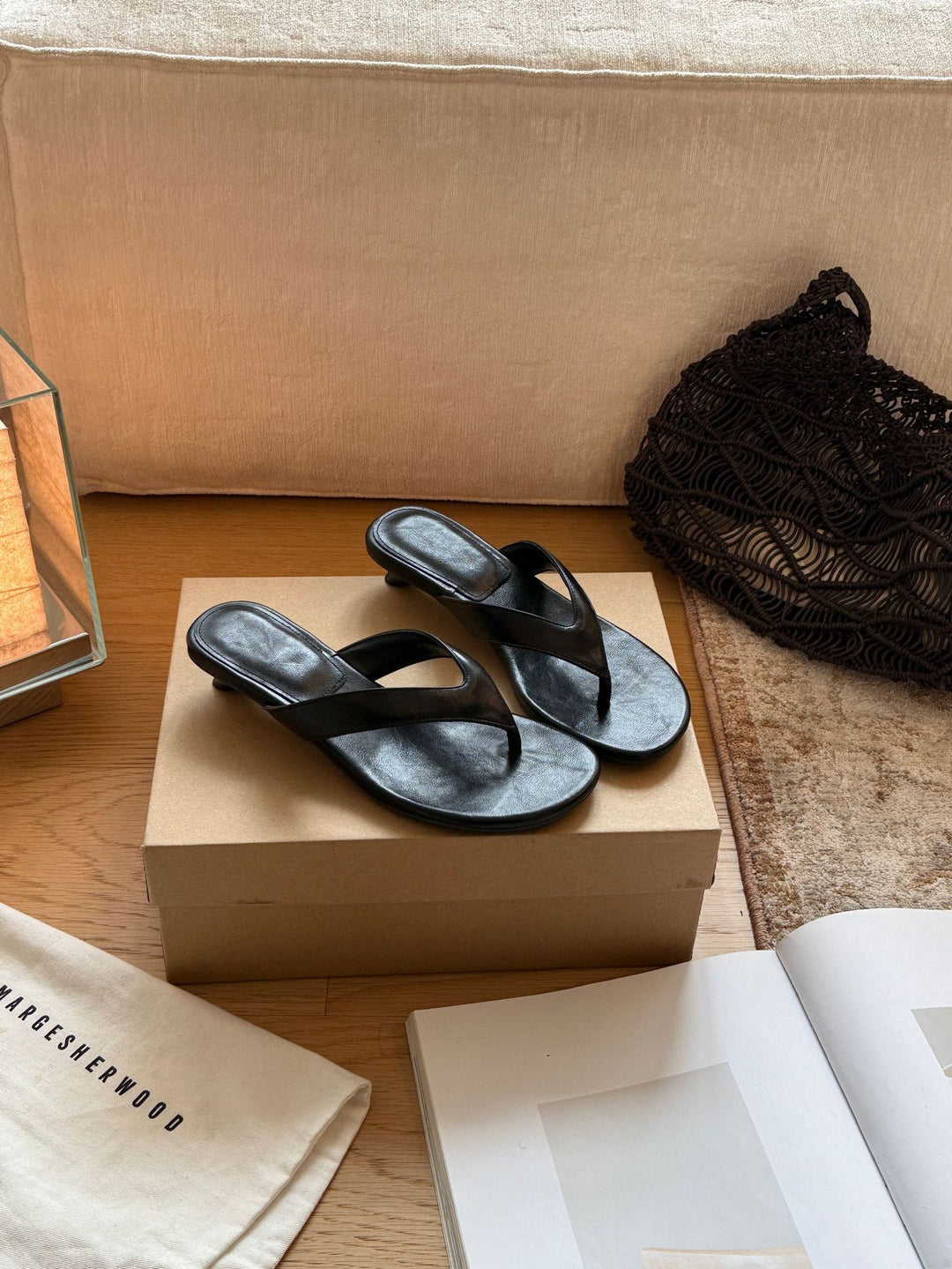 Damen Komfortable Zehentrenner-Sandalen mit ergonomischer Fußbettgestaltung und rutschfester Sohle R&B