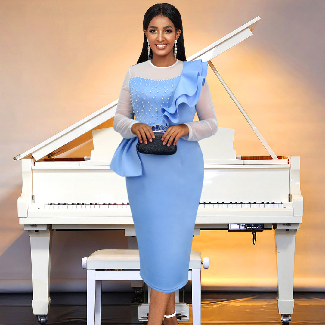 Damen figurbetontes Kleid mit Rüschendetails und Perlenakzenten R&B