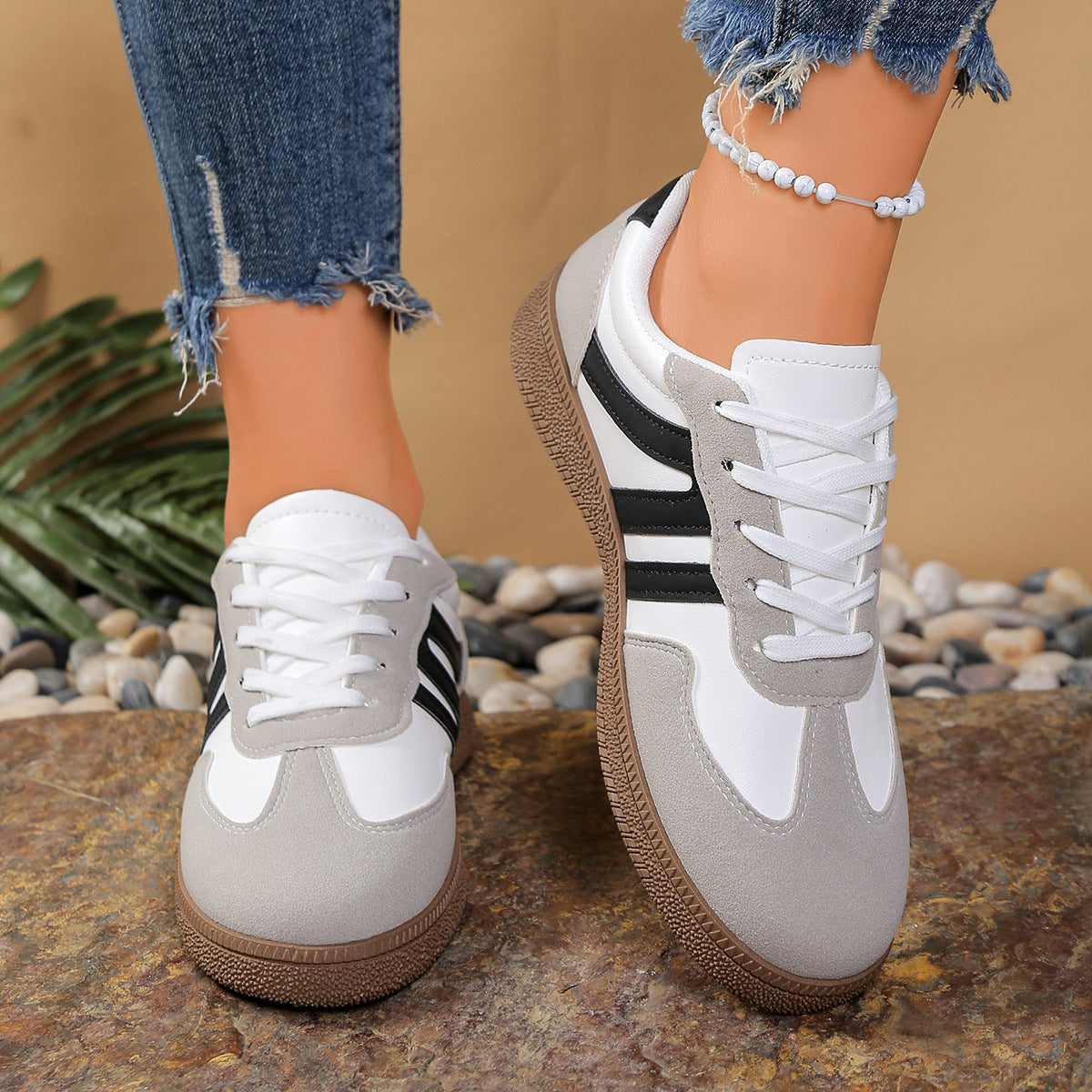 Damen sportliche Sneakers mit atmungsaktiver Oberflächenstruktur und rutschfester Laufsohle R&B