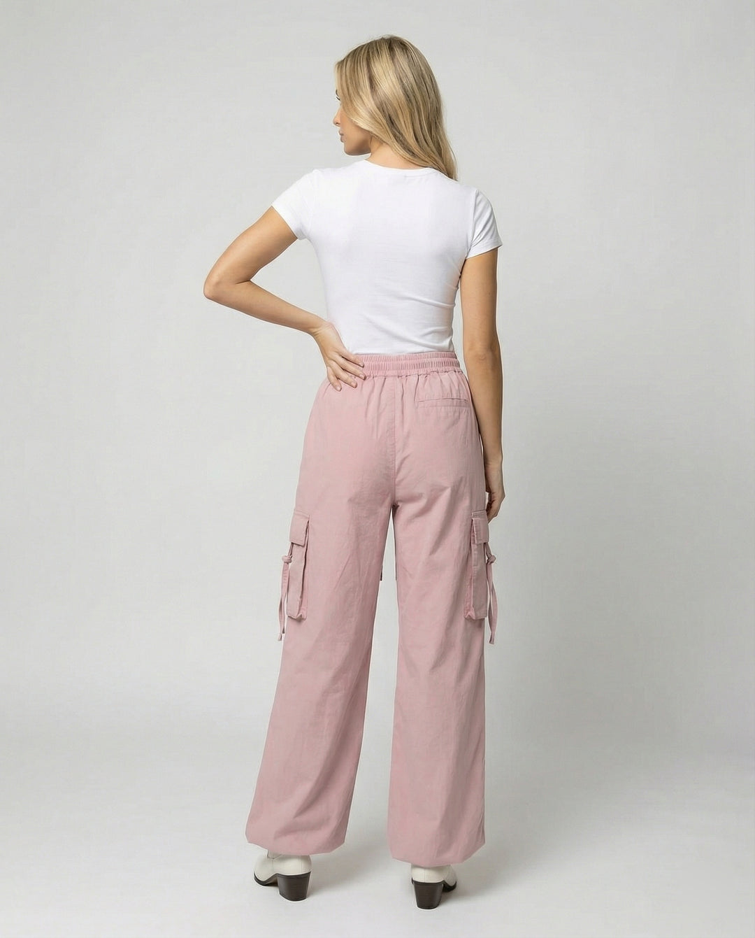 Damen Paperbag-Cargohose mit hohem Bund seitlicher Raffung und verstellbarem Saum R&B