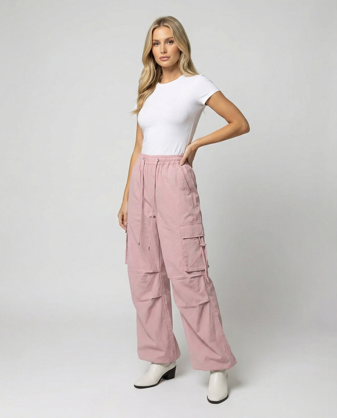 Damen Paperbag-Cargohose mit hohem Bund seitlicher Raffung und verstellbarem Saum R&B
