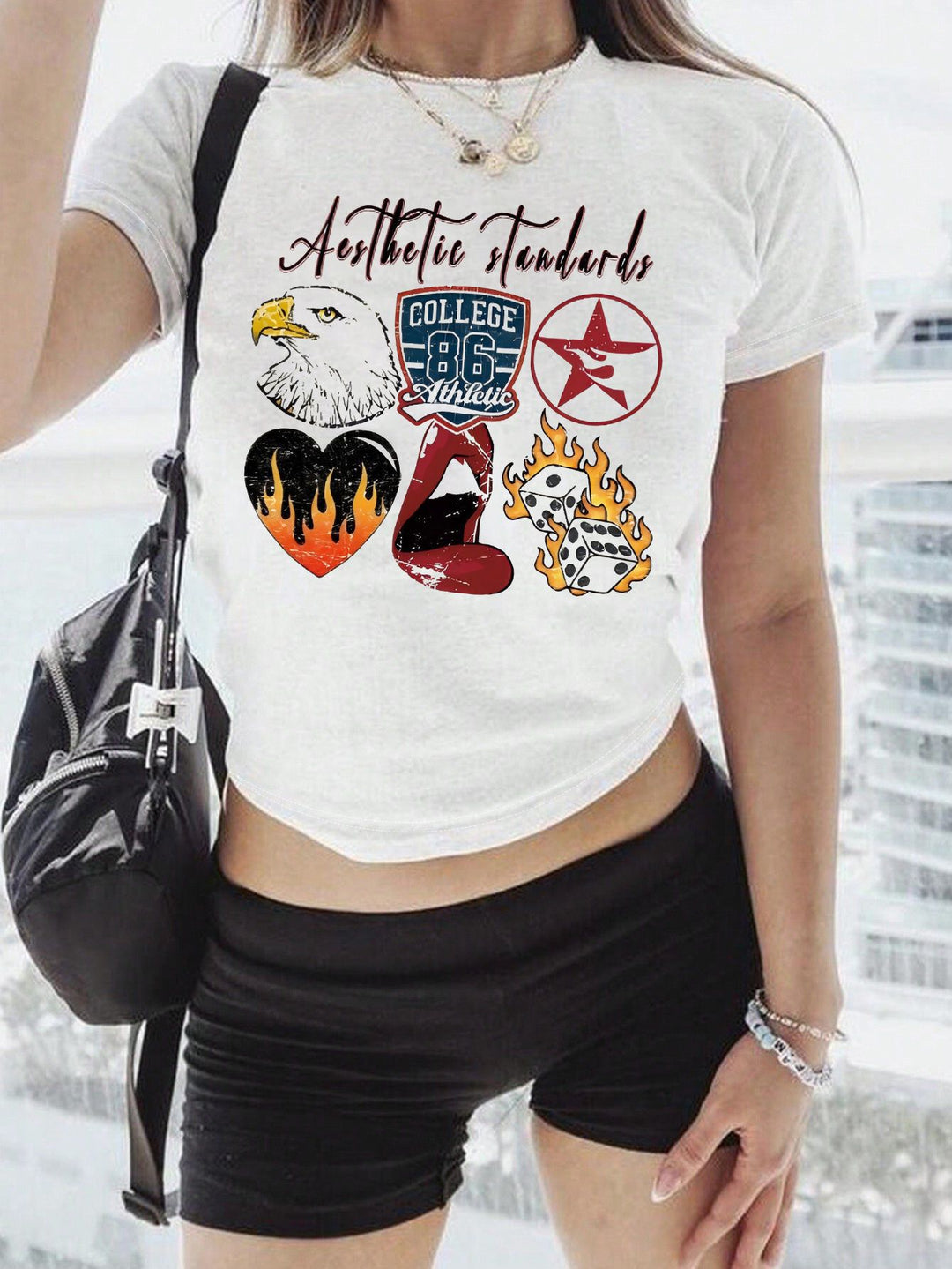 Damen T-Shirt mit kreativem Schlüsselherz-Motiv und modernem Print R&B