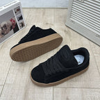 Damen Lifestyle Sneakers mit dicker Gummisohle und weichem Wildleder-Obermaterial
