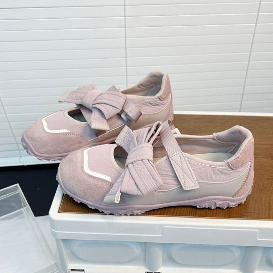 Damen Sportliche Sneakers mit verstellbarem Riemen und atmungsaktiver Oberkonstruktion R&B