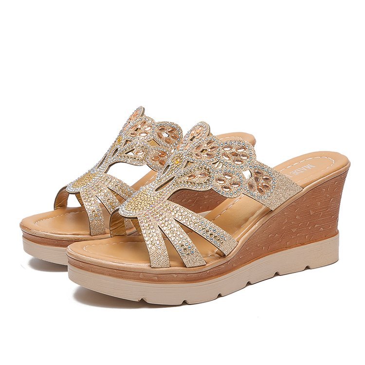 Damen Wedgesandalen mit filigranem Blumendesign R&B
