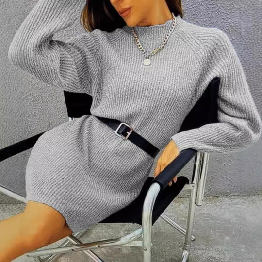 Damen Strickkleid mit lässigem Schnitt und modischem Rippenmuster R&B