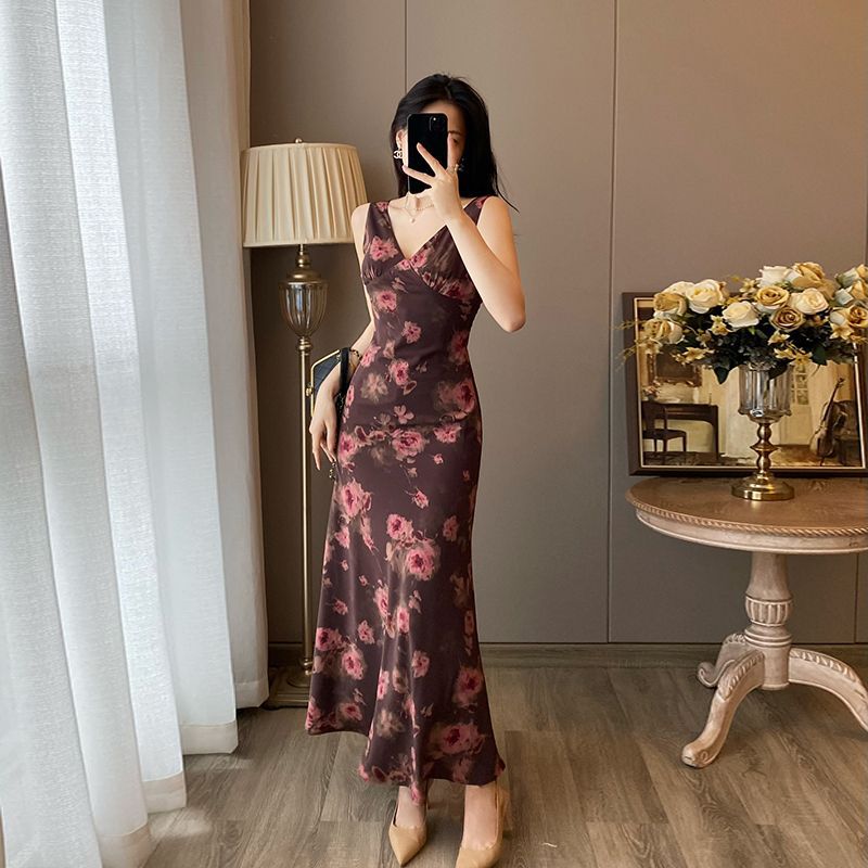 Damen Elegantes Maxikleid mit floralem Muster und V-Ausschnitt R&B