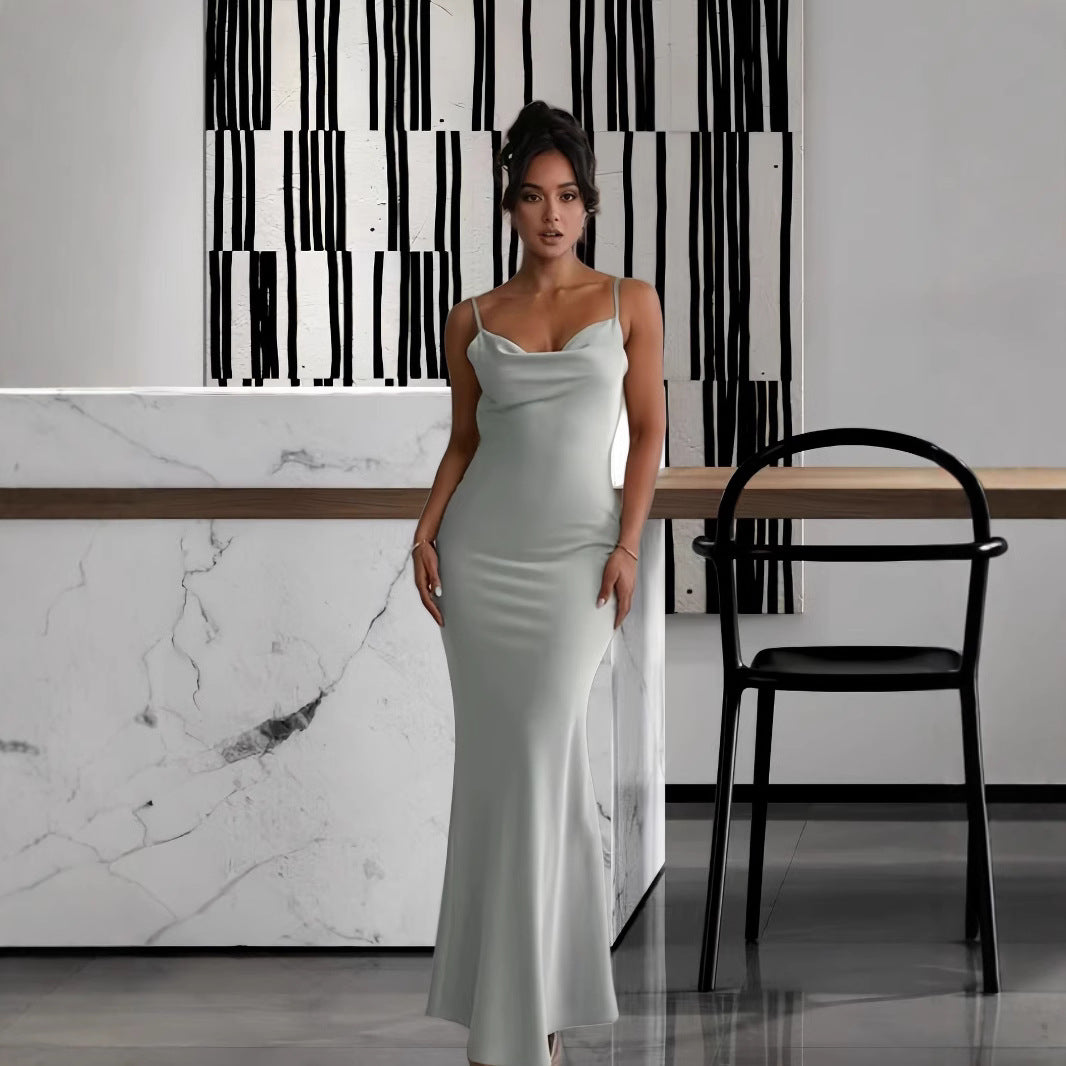 Damen Elegantes Maxikleid mit schmalem Schnitt und verführerischem Rücken R&B
