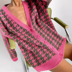 Damen Grobstrickpullover mit modernem Hahnentrittmuster und Knopfleiste R&B