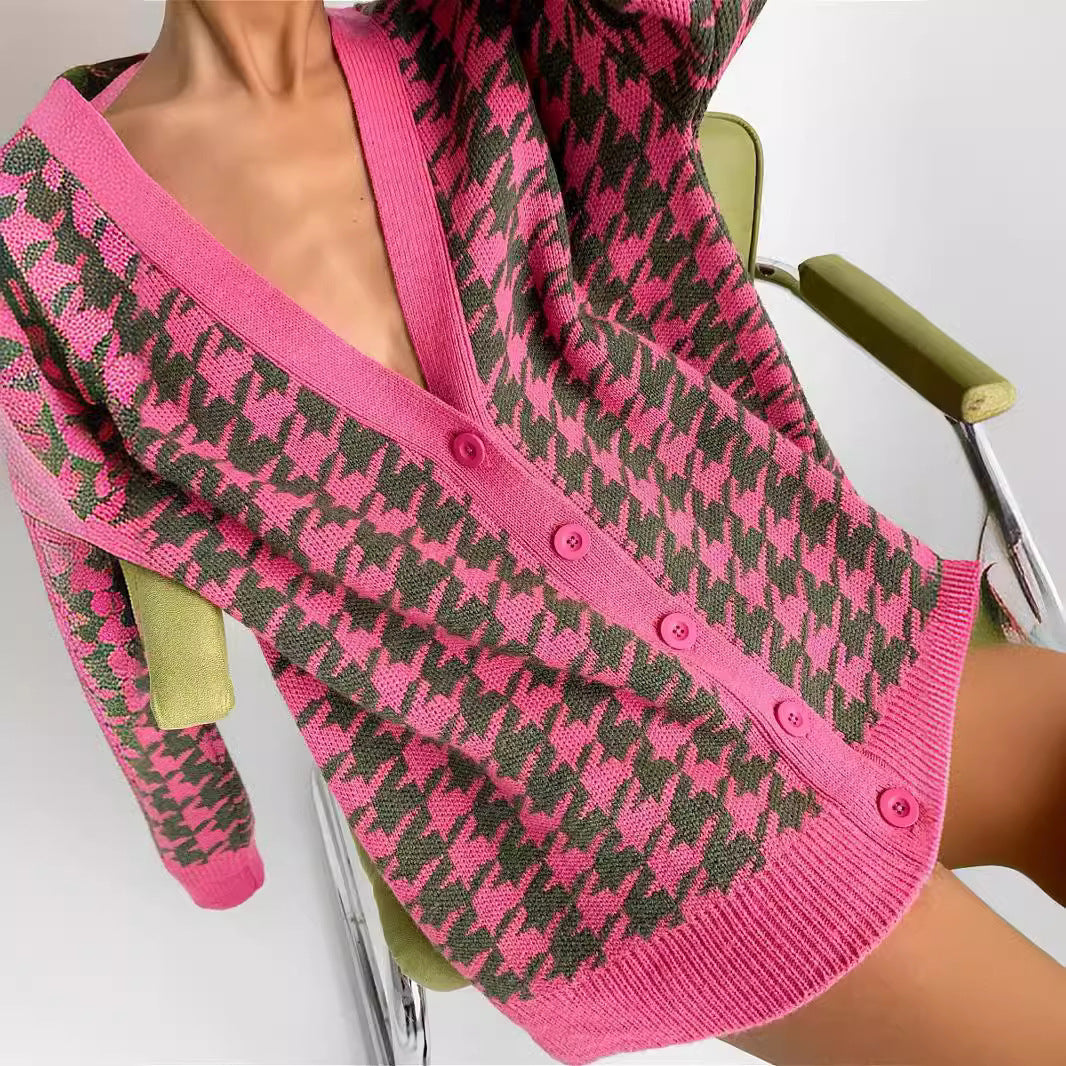 Damen Grobstrickpullover mit modernem Hahnentrittmuster und Knopfleiste R&B