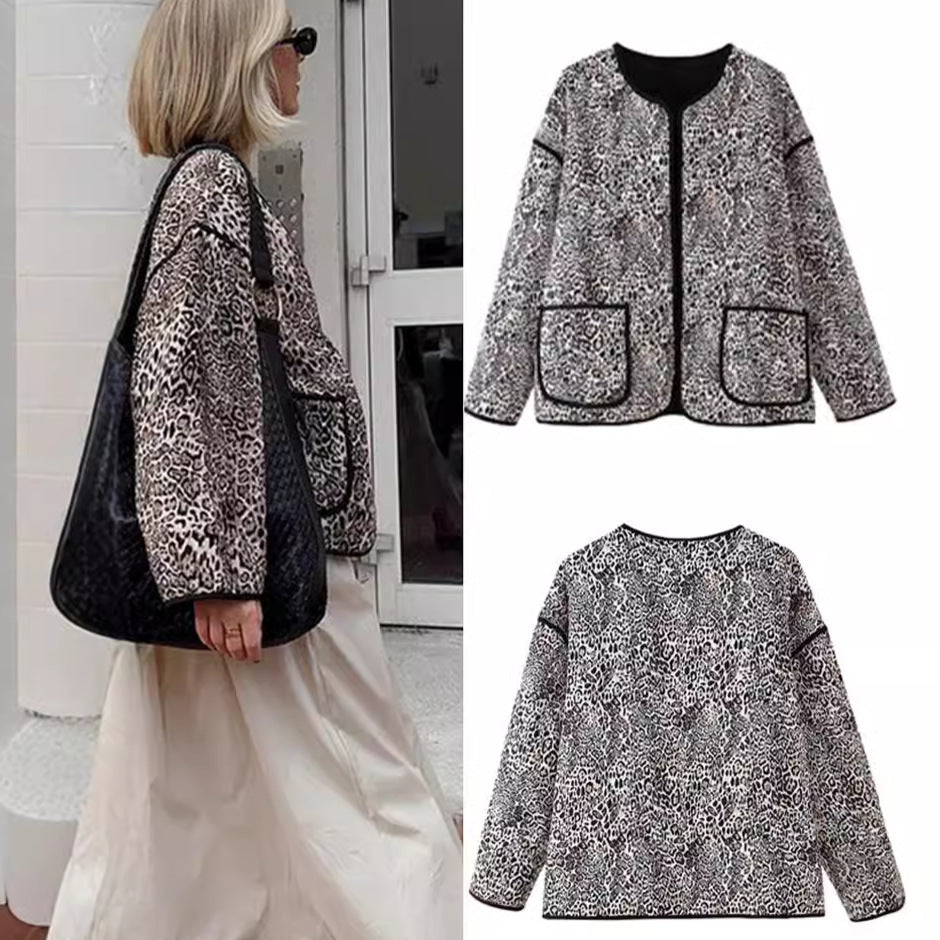 Damen gesteppte Jacke mit modernem Leopardenmuster und praktischen Taschen R&B