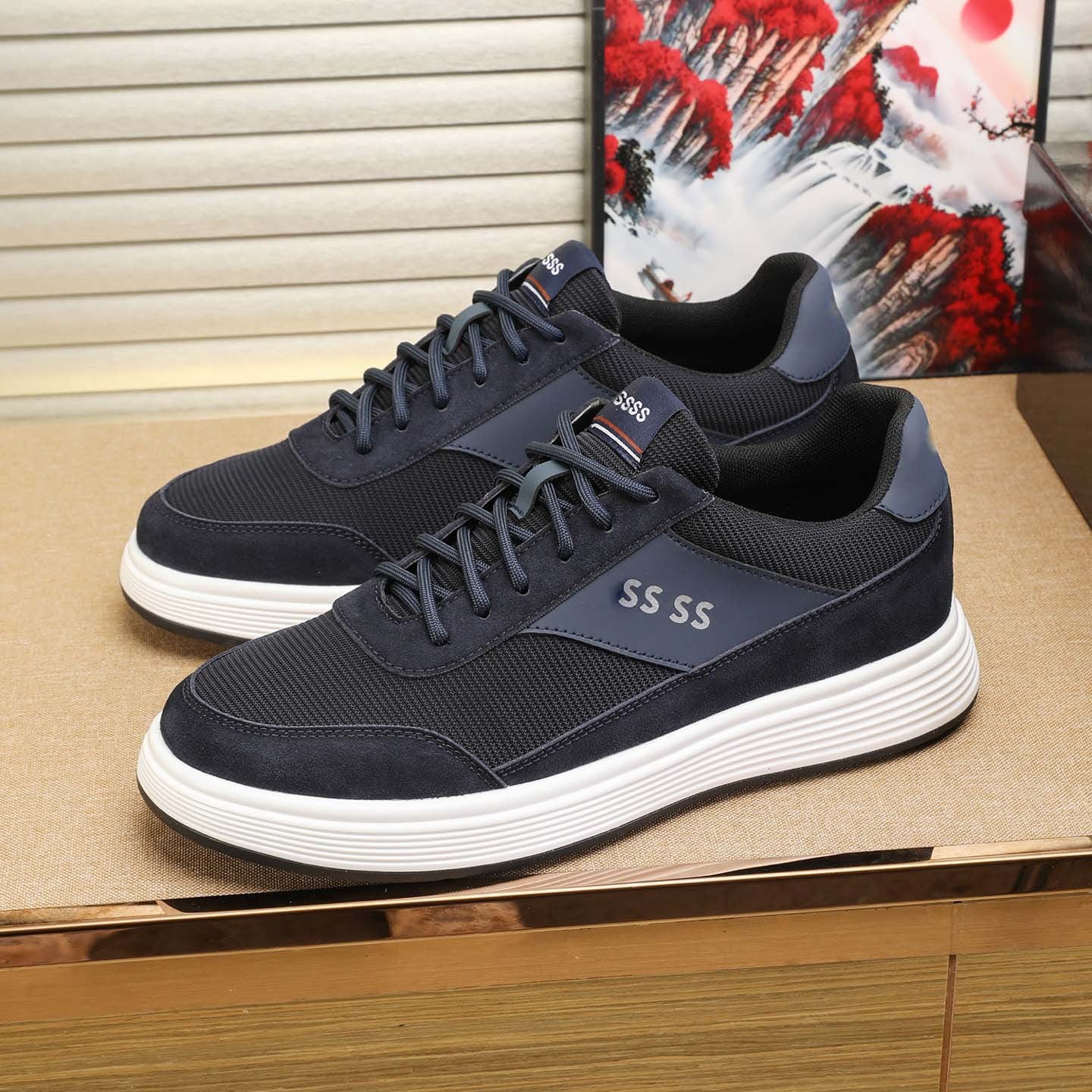 Damen Sportliche Sneakers mit atmungsaktivem Mesh-Obermaterial und dämpfender Sohle R&B