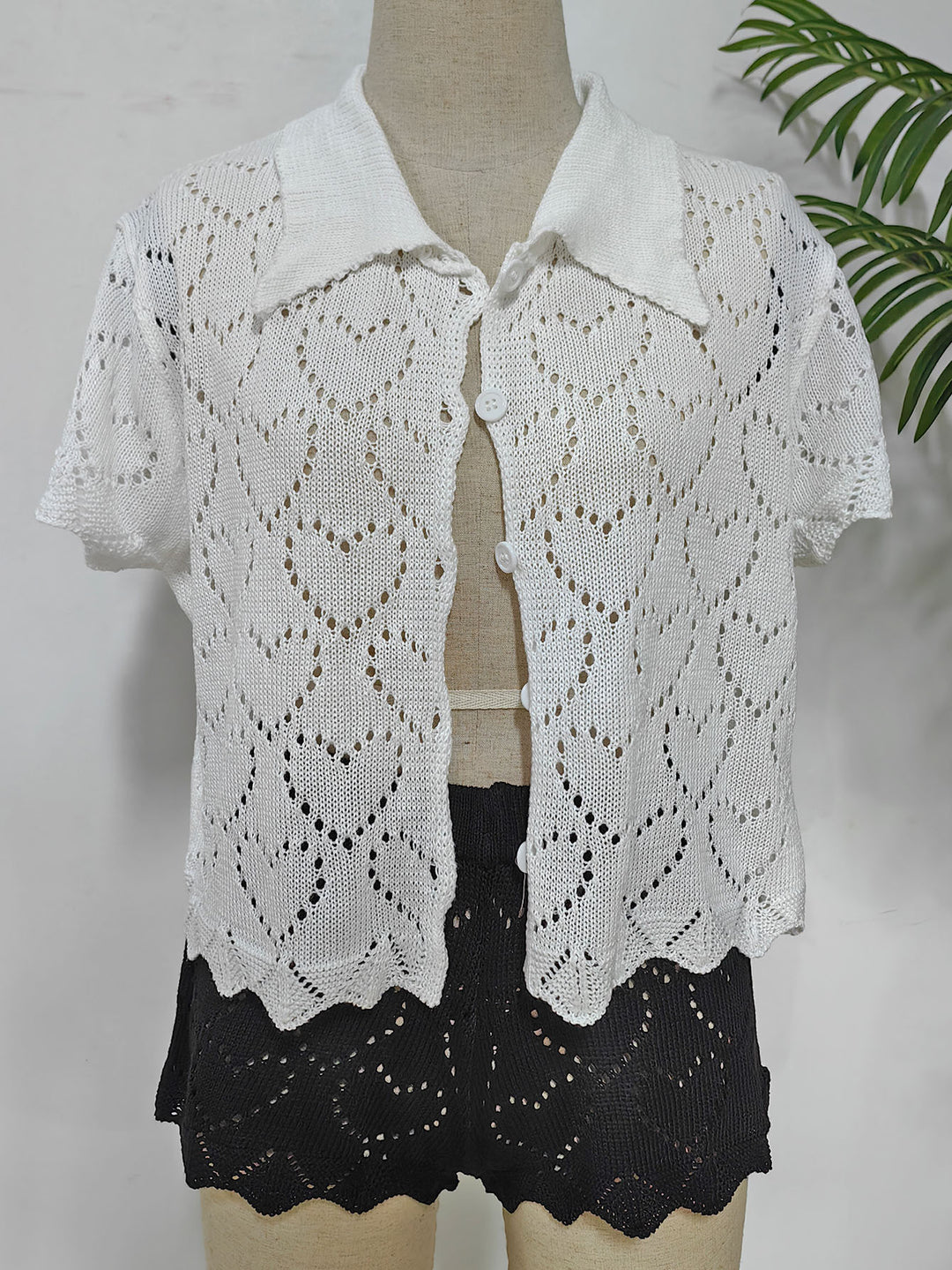 Damen luftiger Häkel-Cardigan mit modischem Lochmuster R&B