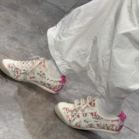 Damen Sportliche Schnürschuhe mit floralem Design R&B