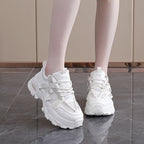 Damen Sportliche Sneakers mit atmungsaktiven Einsätzen R&B