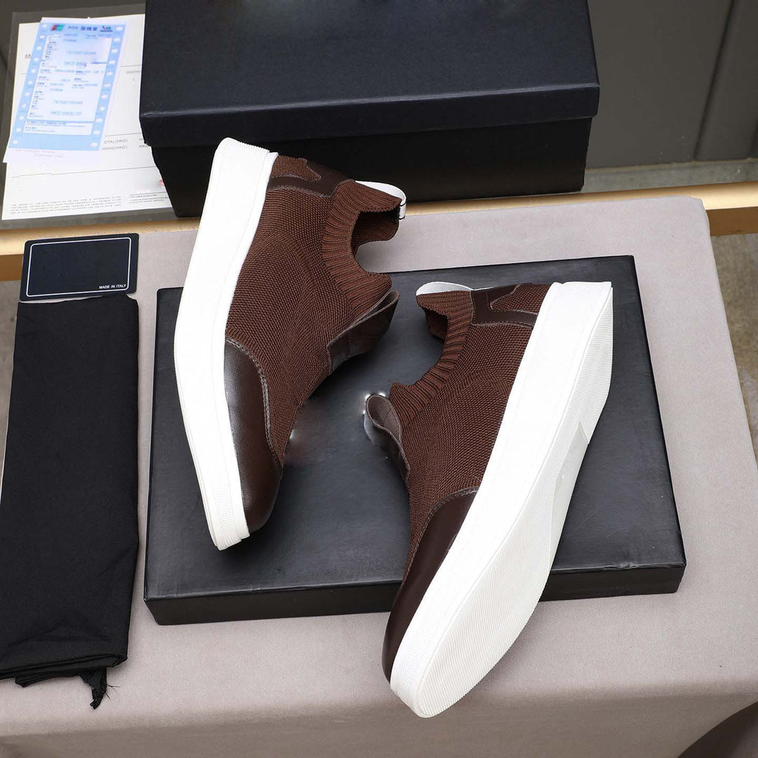 Damen Sportliche Slip-On Sneakers mit atmungsaktiver Strick-Oberfläche und rutschfester Sohle R&B