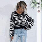 Damen lockerer Strickpullover mit XL-Schnitt und asymmetrischem Ausschnitt R&B