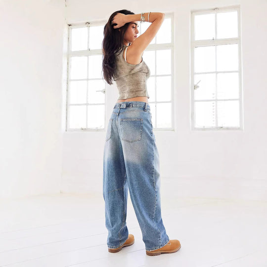Damen weit geschnittene Jeans im lässigen Stil mit modischen Details R&B