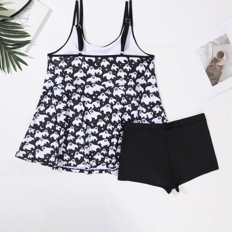 Damen verspieltes Strand-Outfit mit fließendem Top und Shorts R&B