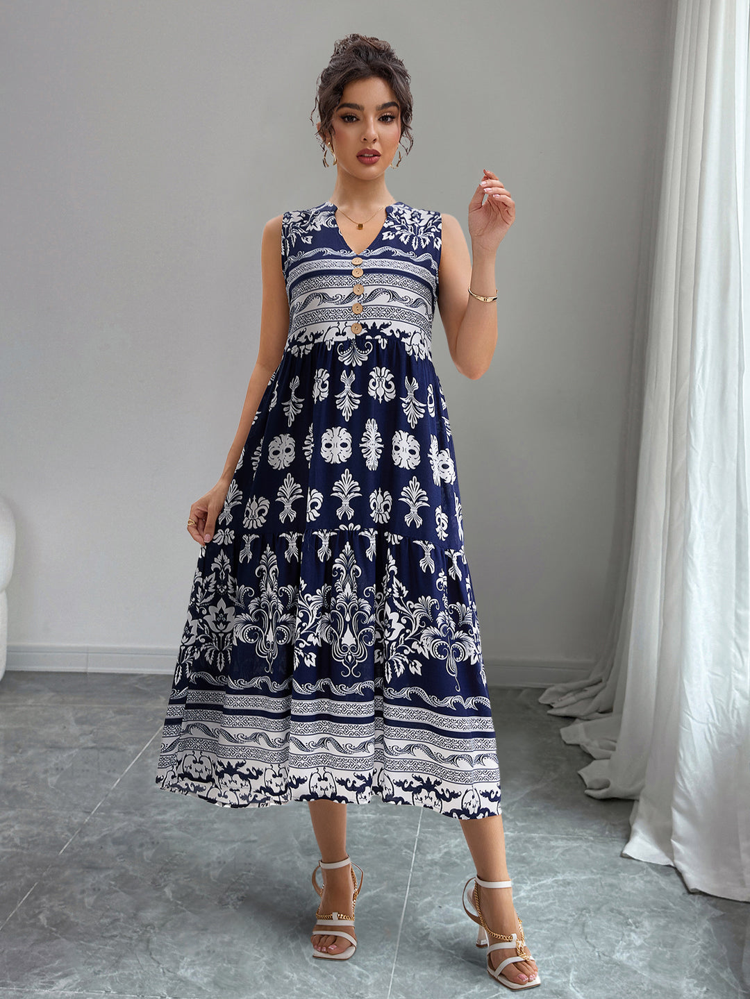 Damen Midi-Kleid mit Knopfleiste und traumhaftem Muster R&B