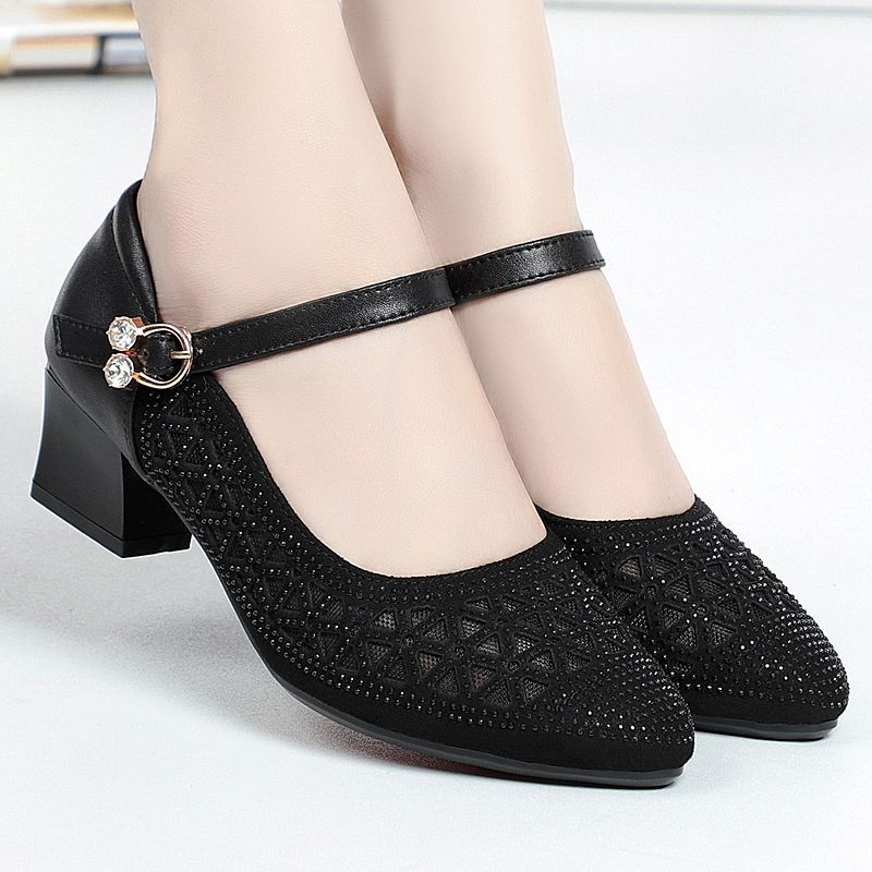 Damen Elegante Pumps mit kunstvollem Riemen und filigranem Detail R&B