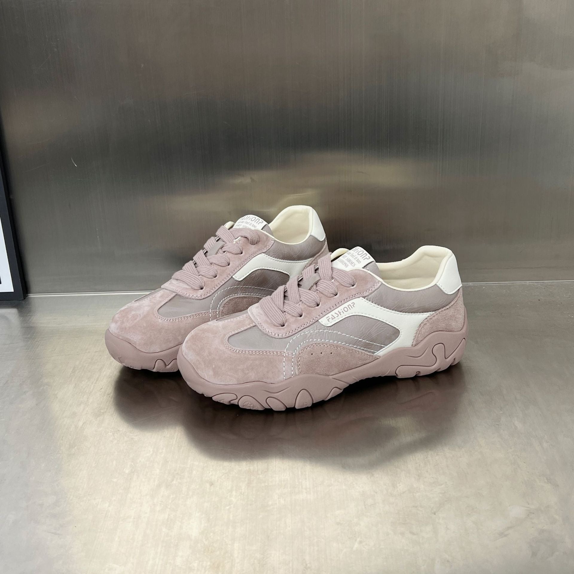 Damen modische Sneakers mit atmungsaktiver Obermaterialkombination und stabiler Laufsohle R&B