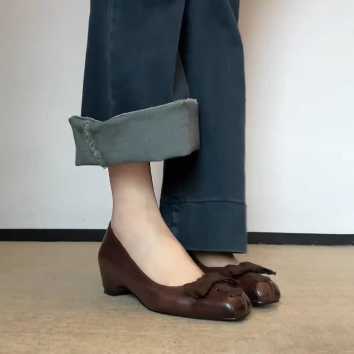 Damen Ballerinas mit dekorativer Schleifenapplikation und elegantem Absatz R&B