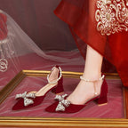 Damen elegante Pumps mit funkelndem Schleifen-Design und Perlenakzenten