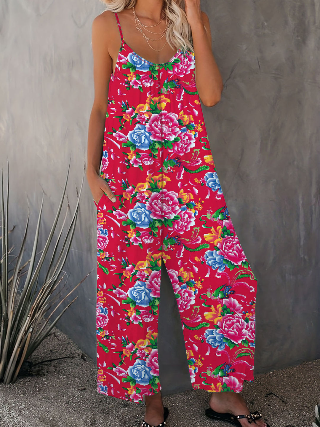 Damen Luftiger Jumpsuit mit floralem Design und verstellbaren Trägern R&B