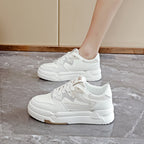 Damen Sportliche Sneakers mit innovativem Dämpfungssystem und trendiger Profilsohle R&B