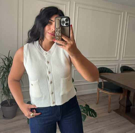Damen Strickweste mit Knopfleiste und praktischen Taschen R&B