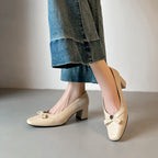 Damen Elegante Pumps mit Dekorativem Schmuckdetail