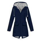 Damen Outdoor-Jacke mit verstellbarem Kapuzenkragen und dekorativen Taschen R&B