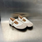 Damen elegante Slipper mit verstellbarem Riemen und feiner Perforation R&B