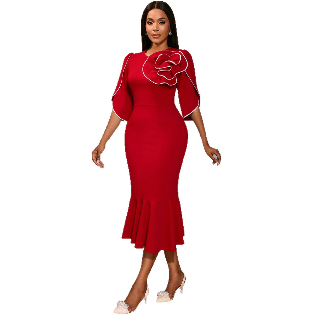 Damen figurbetontes Abendkleid mit Schößchen und voluminösem Rüschendesign R&B