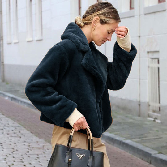 Damen Kuschelige Fleecejacke mit Reverskragen und Seitennaht R&B