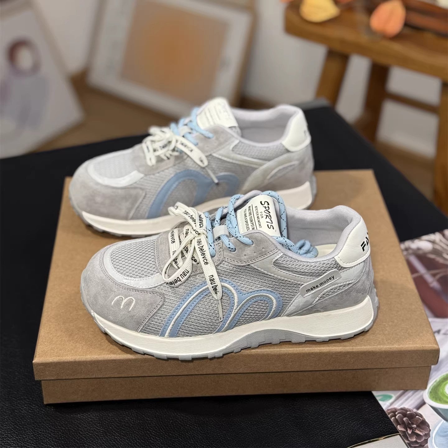 Damen Sportliche Sneakers mit atmungsaktiver Mesh-Oberfläche und bequemer Dämpfung R&B