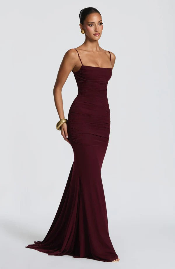Damen Elegantes Tailliertes Maxikleid mit Raffungen R&B