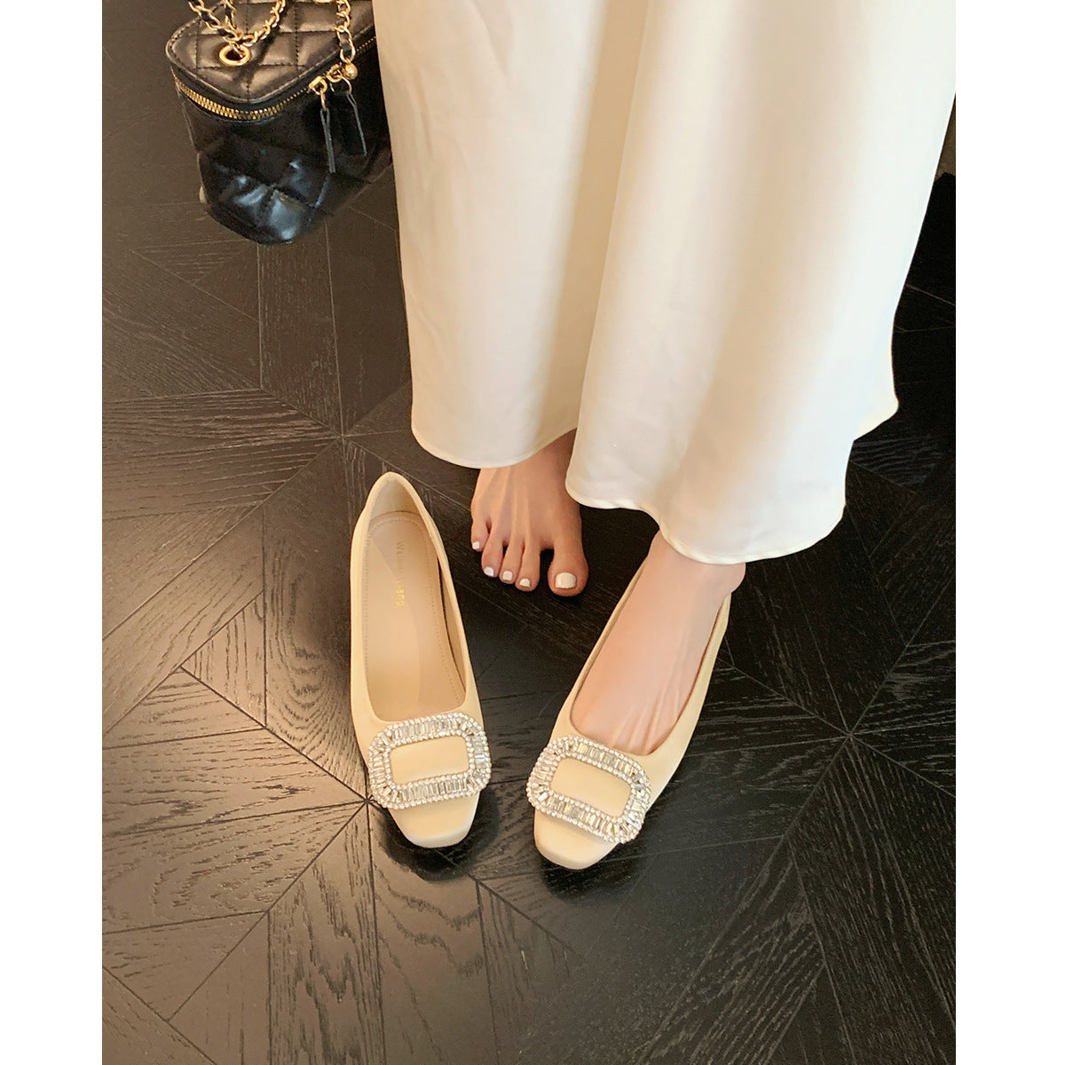 Damen Ballerinas mit elegantem Strassdetail und komfortablem Fußbett