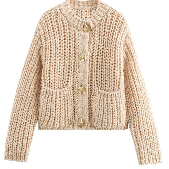 Damen Modische Strickjacke mit großen Knöpfen und praktischen Taschen R&B