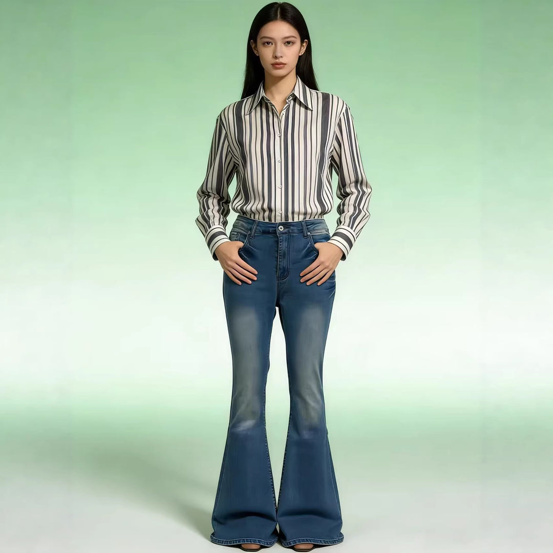 Damen Flared Jeans mit hohem Bund und eleganten Nahtdetails