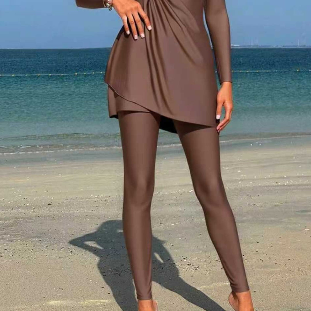 Damen Modischer Sportbadeanzug mit asymmetrischem Rock R&B