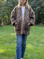 Damen kuschelige Leopardenjacke aus hochwertigem Material R&B