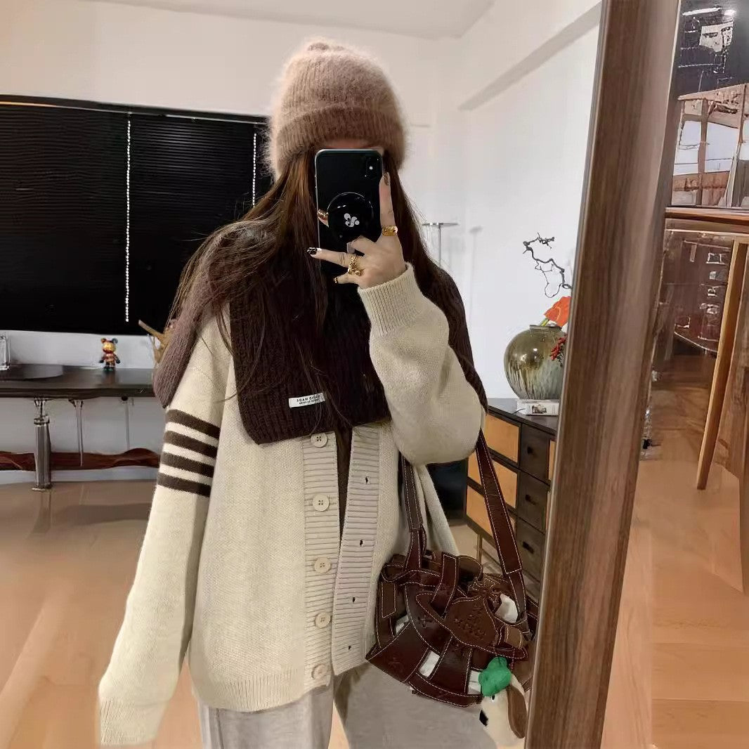 Damen Modischer Strickcardigan mit komfortablem Schnitt und kontrastierenden Details