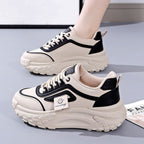 Damen Sportliche Sneakers mit dynamischer Sohle und modernem Design