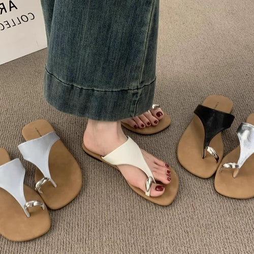 Damen Zehentrenner-Sandalen mit modischen Riemen und komfortablem Fußbett R&B