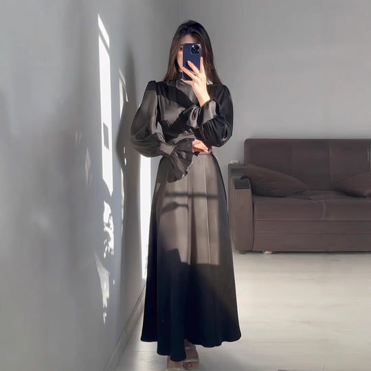 Damen Maxikleid mit verspielten Puffärmeln und elegantem Schnitt R&B